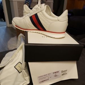 Gucci sneakers Guccissima
